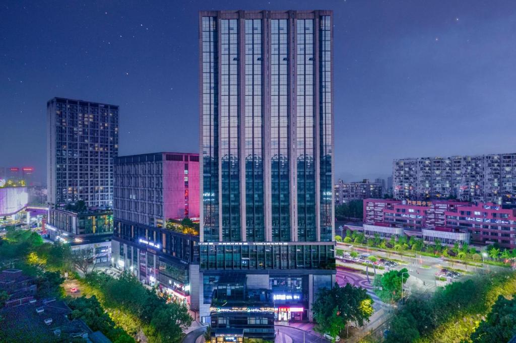 Kuanrong Suites Hotel Liangjiang love sea shopping park