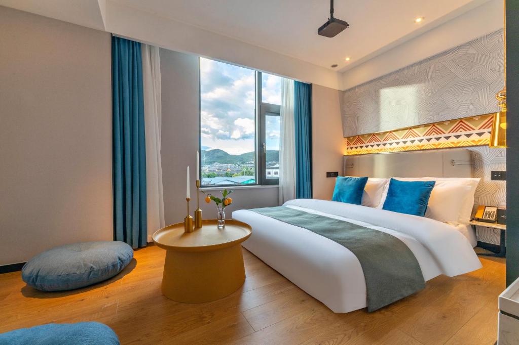 Lijiang MΛISON Hotel