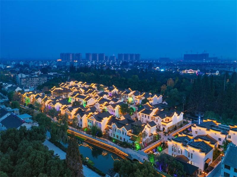 Nanxun Boyang New Century Mingting Resort Hotel