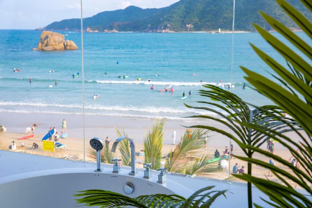 小鹿辰客海景冲浪民宿