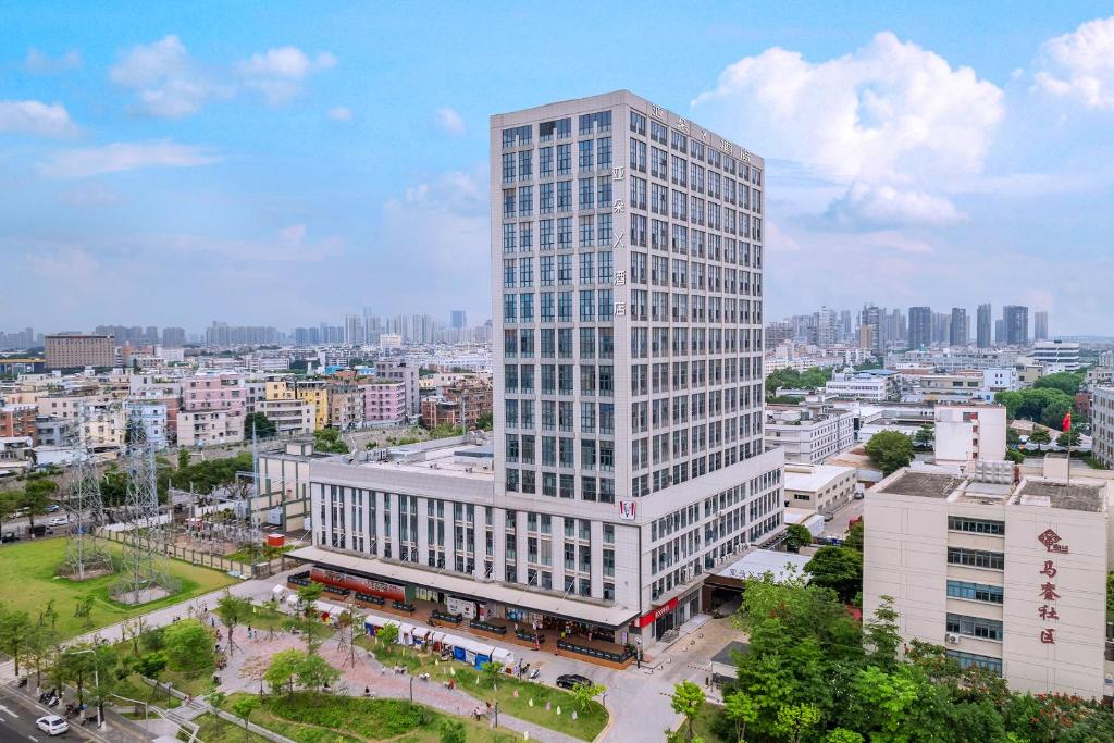 厦门杏林湾财富广场亚朵X酒店