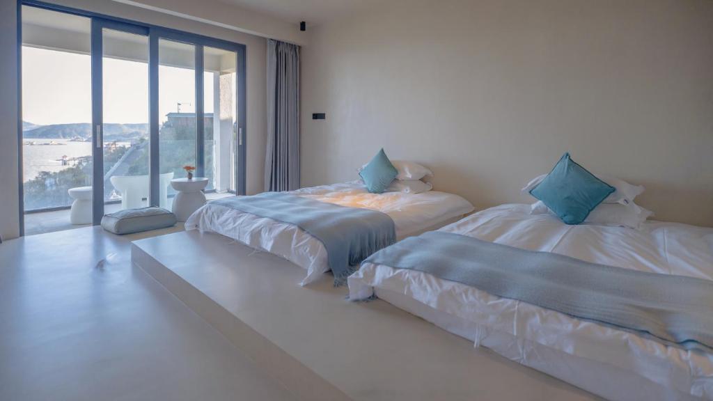 Ziluo Bay - Aegean Beach B&B